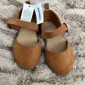 NWT Old Navy Toddler Dress Shoes - Size 6